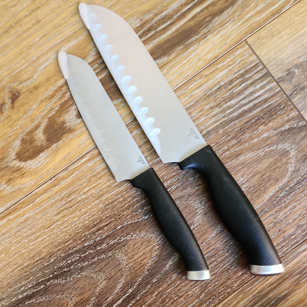2 Core Kitchen Knives